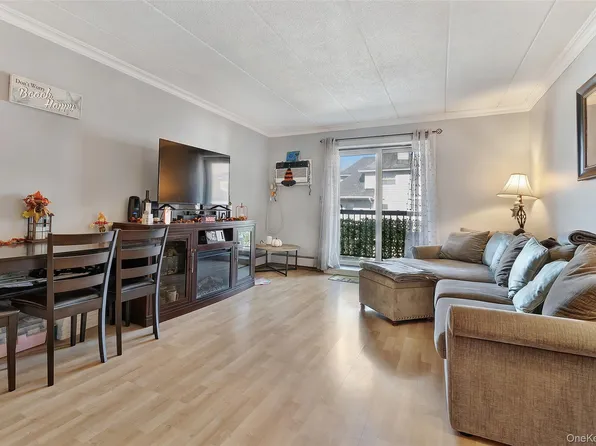 138 Beach 125th Street #3C, Belle Harbor, NY 11694