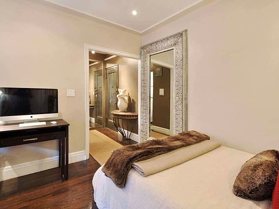 3rd image of 253 W 16th St #2DD