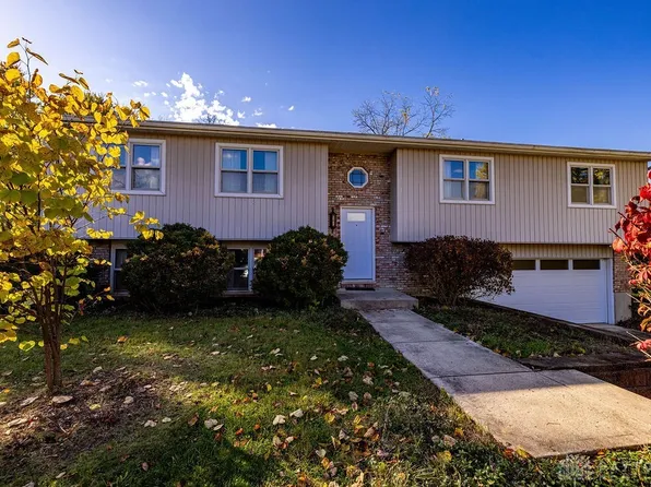 116 Country Club Dr, Oxford, OH 45056
