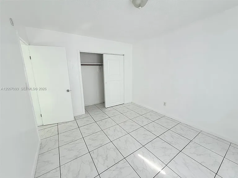 121 NE 80th Ter #4 — Photo 7