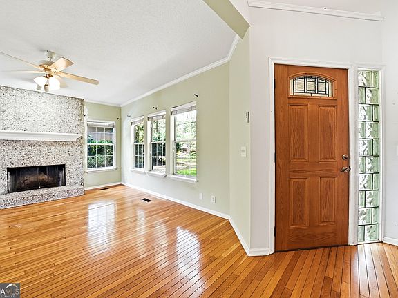 4th image of 109 Sandcastle Way