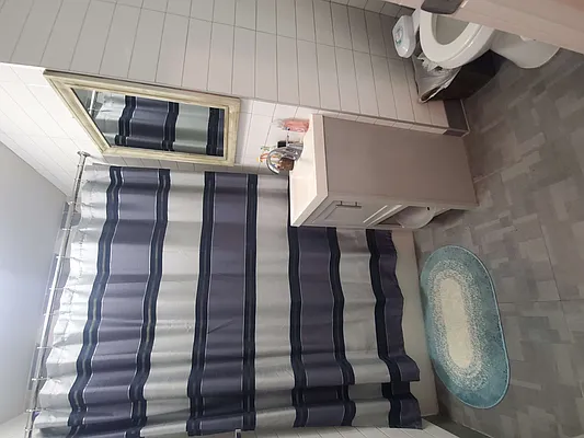 Rented by Delmark Realty LLC | media 16