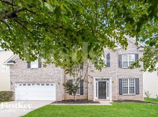 10619 Elm Bend Dr, Charlotte, NC 28273