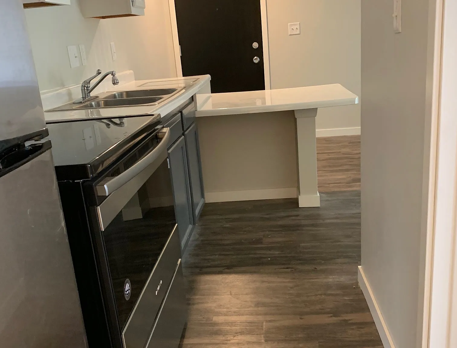 1 bed, $1,248 — Photo 3