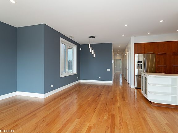 4th image of 2867 N Clybourn Ave #1