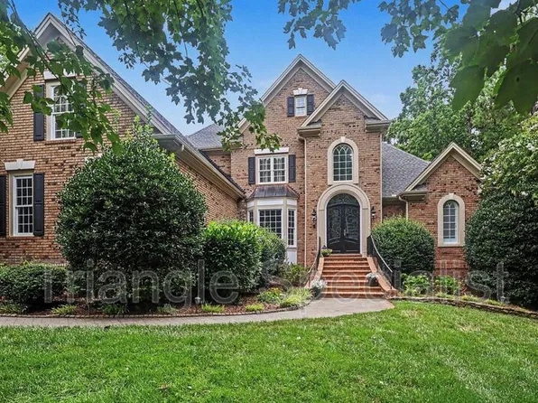 6121 Carlyle Dr, Raleigh, NC 27614
