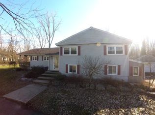 4500 Christian Dr, Clarence, NY 14031