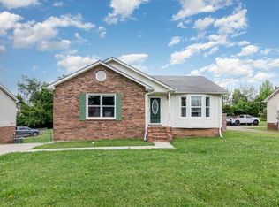 2632 Queen Anne Ct NE, Springfield, TN 37172