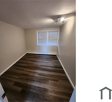 229 Maple Ave #D — Photo 8