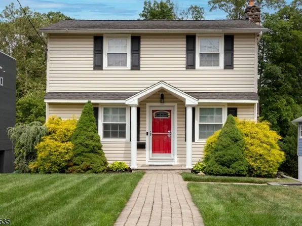 53 Ferndale Rd, North Caldwell Boro, NJ 07006