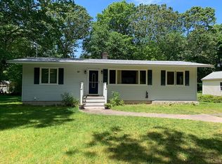 51 Fairy Dell Rd, Clinton, CT 06413