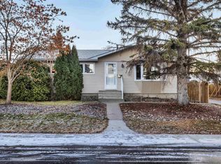 11231 41st Ave NW, Edmonton, AB T6J 0T6