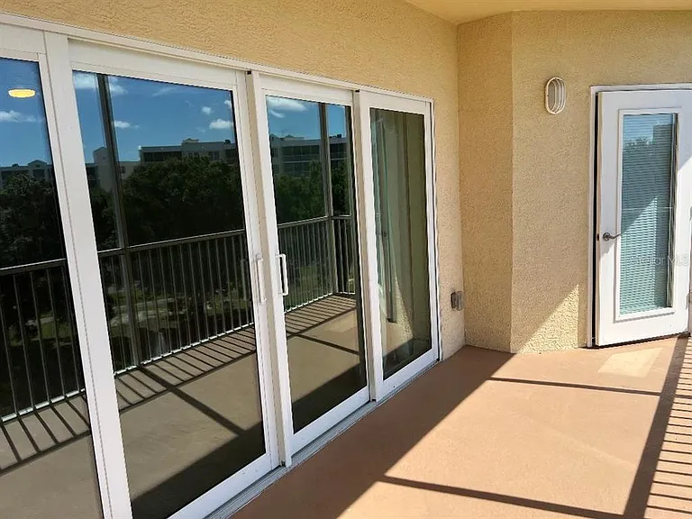 960 Starkey Rd #10305 — Photo 14