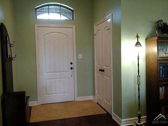 5th image of 115 Hook Norton Ln