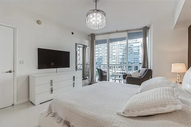 475 Brickell Ave #512 — Photo 5