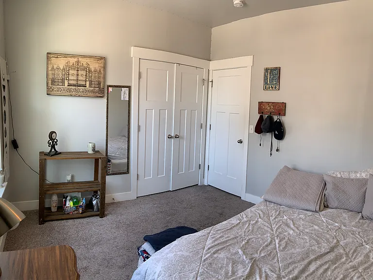 45 W Silver Springs Dr — Photo 6