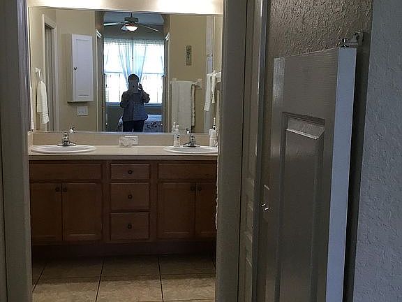 4th image of 8271 Lake James Dr