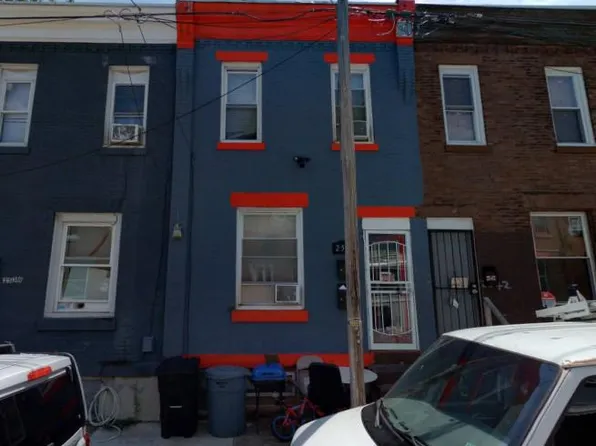 2540 W Seltzer St, Philadelphia, PA 19132