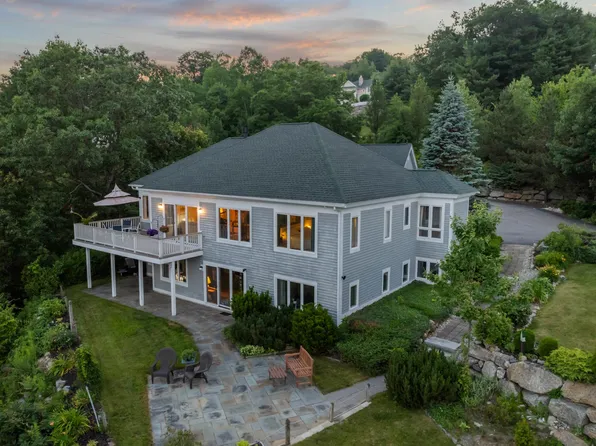 21 S Watch Road, Meredith, NH 03253