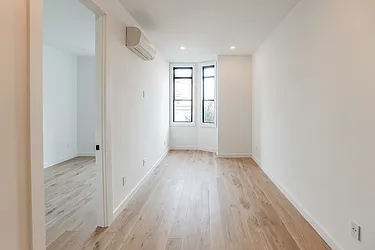 Rented by Silver Line Realty Group NY LLC