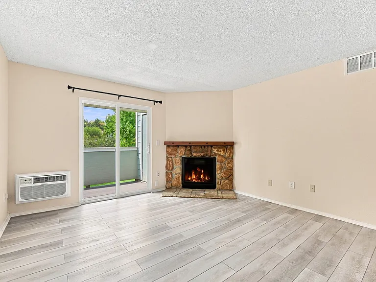 15126 E Louisiana Dr #202 — Photo 5