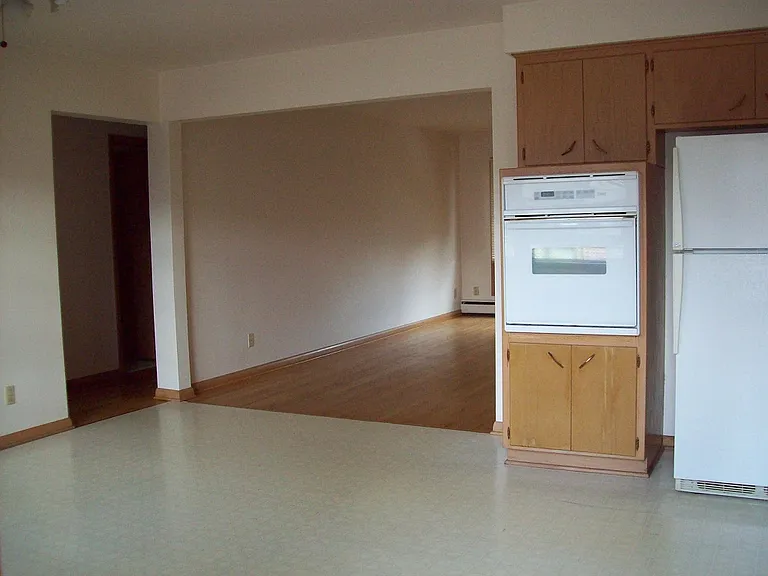 6300 Eastgate Rd #D — Photo 3