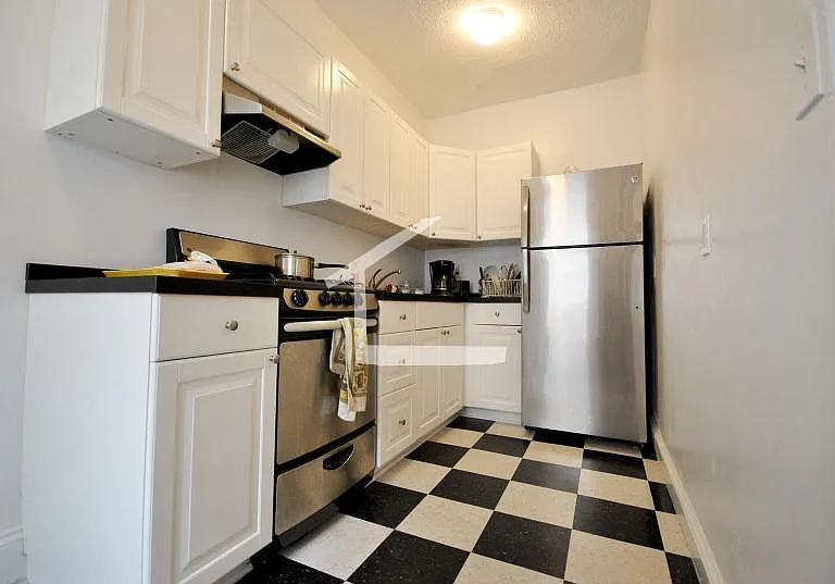 120 Brainerd Rd #7 — Photo 1