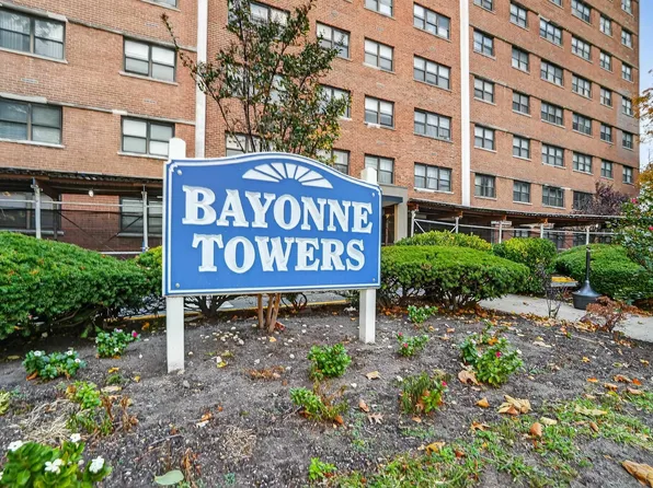 1225 Kennedy Boulevard image 11 of 18