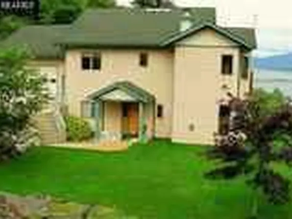 1731 Beach Dr, Douglas, AK 99824