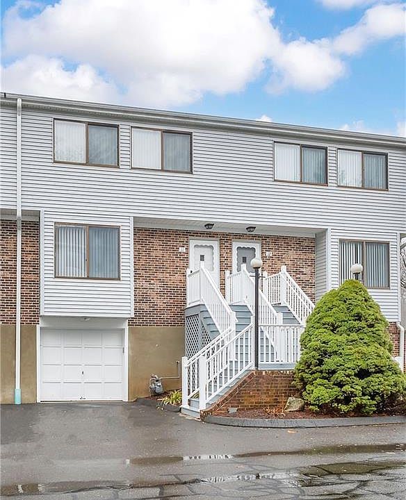 1st image of 255 Kneen St Unit 11