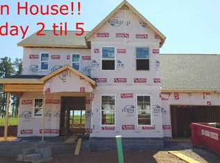 1525 Ebenezer Rd, Knoxville, TN 37922