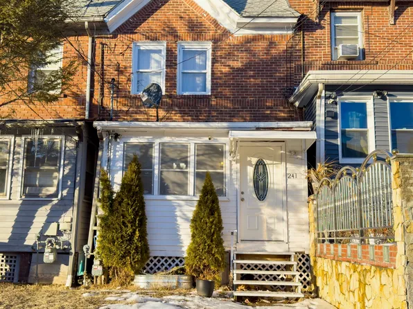 241 Wood Street, Waterbury, CT 06704