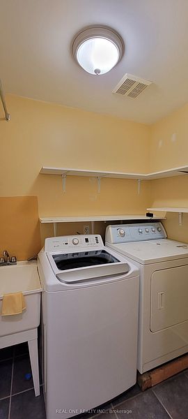 Markham Townhouse for rent - 4 Bedrooms — photo 15