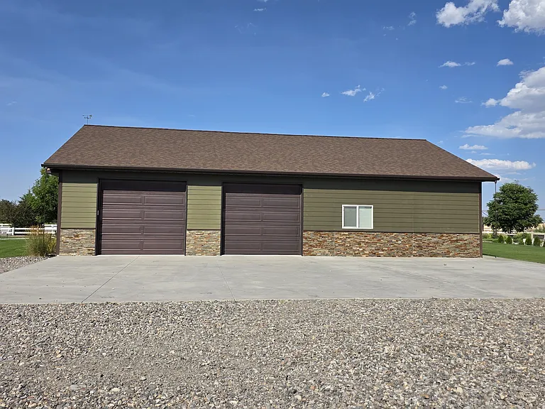 379 Eagle Way — Photo 16