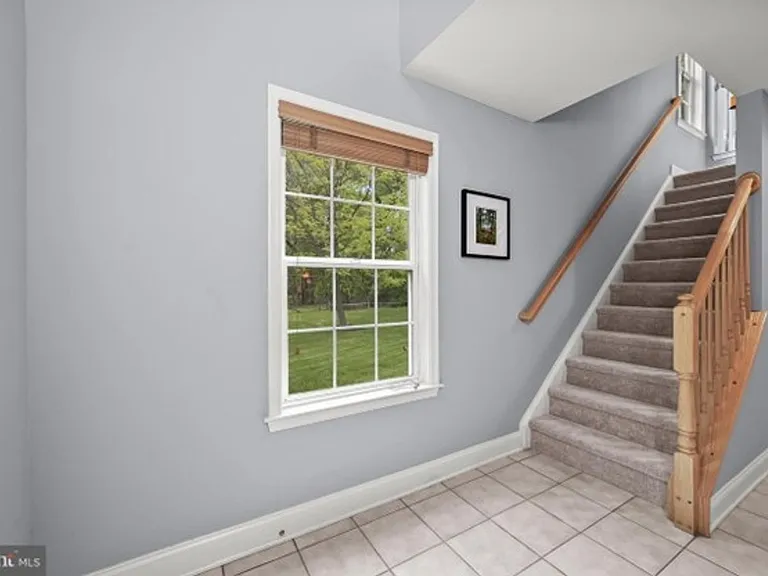 9134 Marlove Oaks Ln — Photo 5