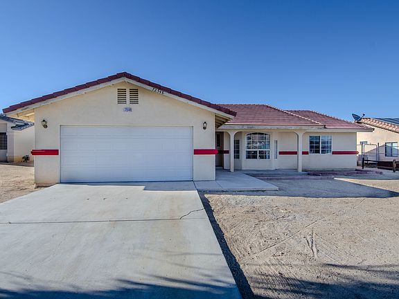 2nd image of 72548 Sunnyslope Dr