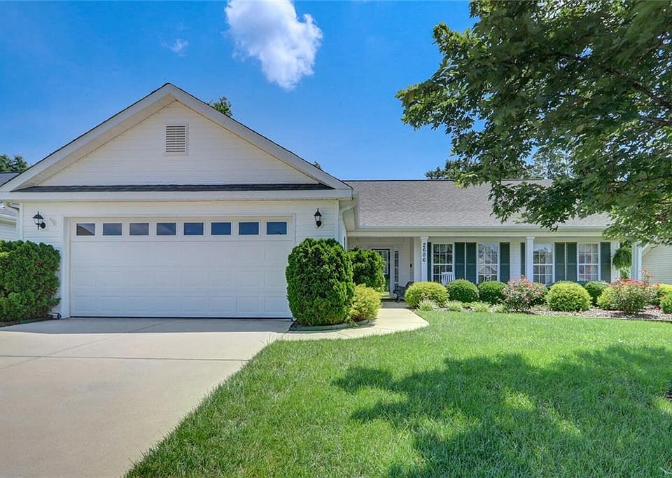 1st image of 2606 Pepperstone Dr