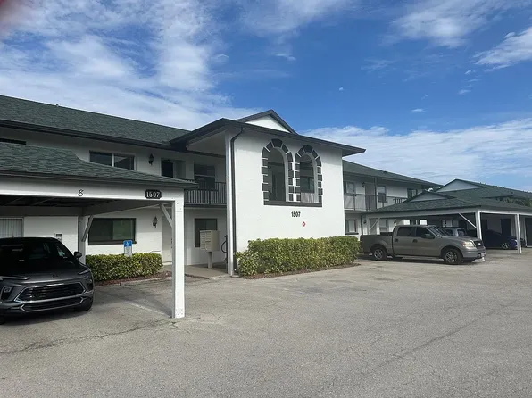 1507 Cape Coral Pkwy W, Cape Coral, FL 33914