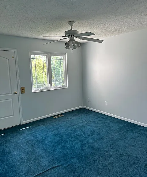 5810 Meadowview Dr — Photo 9