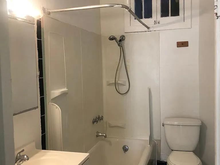 323 Market St — Photo 9