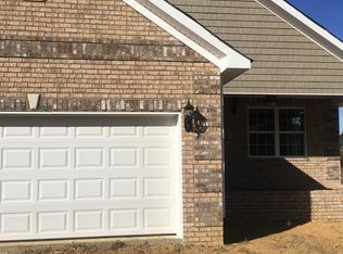 155 Woodmont Ln, Dalton, GA 30721