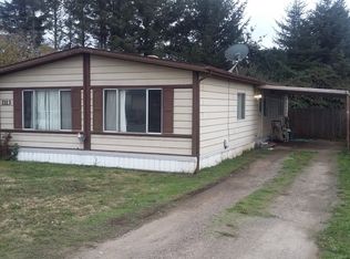 1113 Fifield St, Brookings, OR 97415