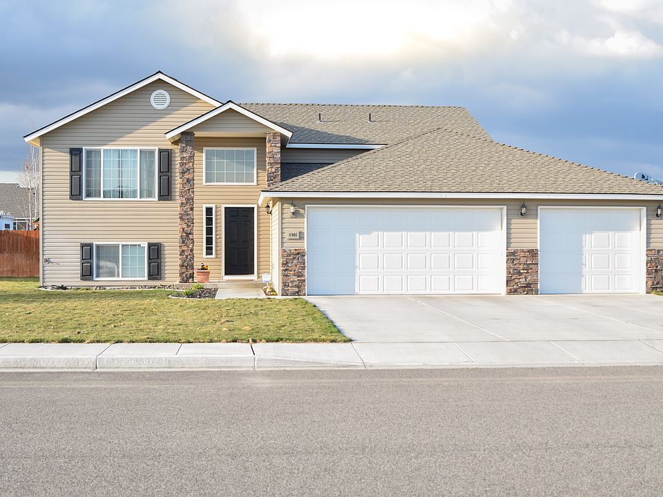 1st image of 4901 Catalonia Dr