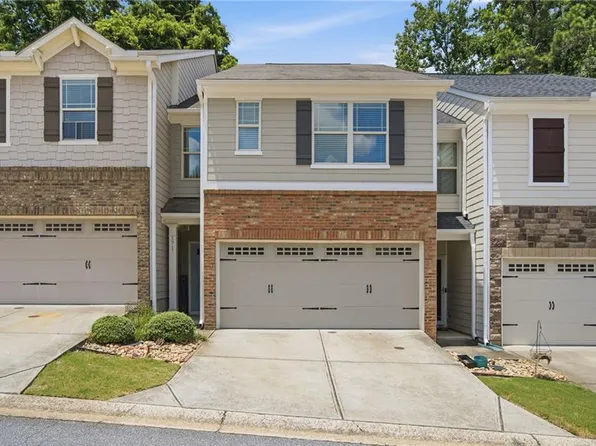 171 Townview Dr, Woodstock, GA 30189