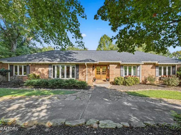2301 Craig Cove Rd, Knoxville, TN 37919