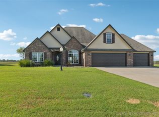 14930 E Fieldstone Dr S, Claremore, OK 74017