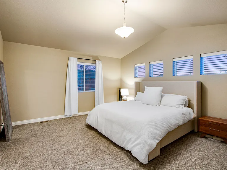 2274 Adobe Dr — Photo 23