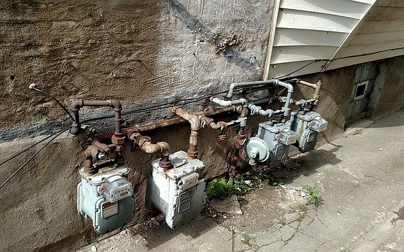 4th image of 3713 Grand Blvd