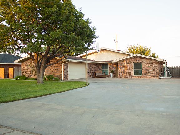 3rd image of 509 Melinda Ln