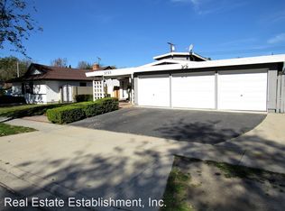 2727 E Carnival Ave, Anaheim, CA 92806